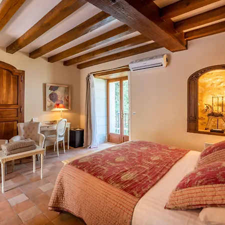 Hotel Moulin De Vigonac 4*