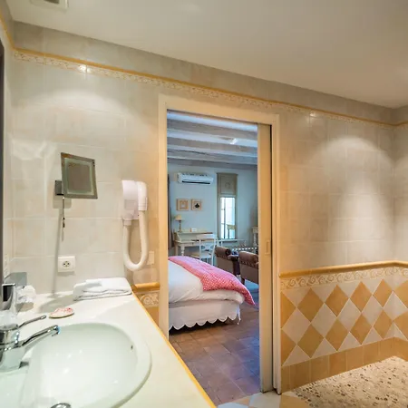 فندق Moulin De Vigonac 4*