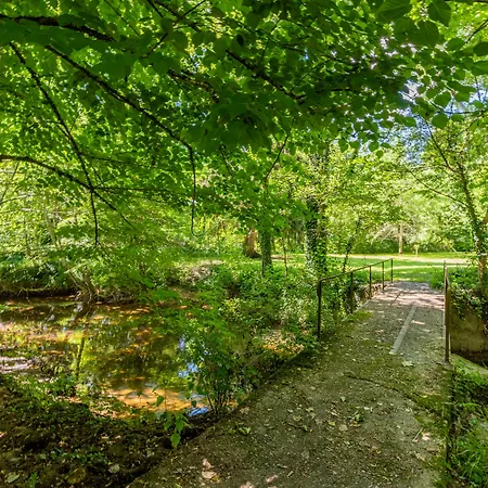 Hotel Moulin De Vigonac 4*