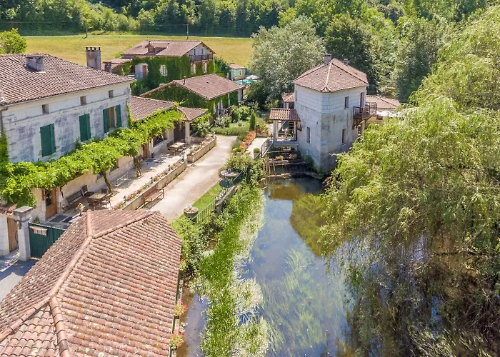 ホテル Moulin De Vigonac 4*